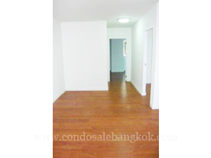 Condo for sale in Sukhumvit 26. Brandvew. Walk to Prompong BTS