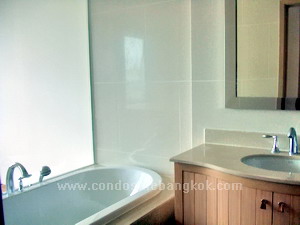 The  Empire Place Sathorn condo for sale. 2 bedrooms Duplex.