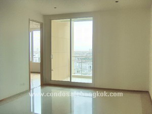 The Empire Place Sathorn condo for sale. Prime Sathorn area 2 bedrooms