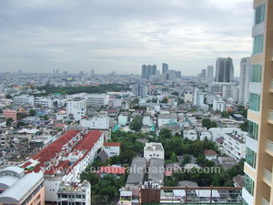 The Empire Place Sathorn condo for sale. Prime Sathorn area 2 bedrooms