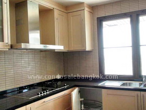 Only 36,303 Baht/sq.m. 3 bedrooms 303 sq.m