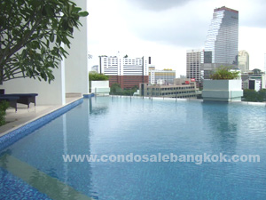 Brand new & Hi-end condo for sale in Sathorn. The Infinity. Located at Chongnonsee BTS. 215 sq.m. 3 bedrooms. Very high floor. 