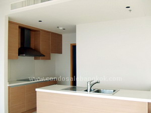 The Emporio condo for sale in Sukhumvit 24 Bangkok. 3 bedrooms 161.50sq.m. TOP FLOOR.