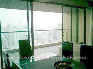 Luxury condo for sale in Sukhumvit Bangkok nearby Asok BTS. Luxury building and nice view 183 sq.m. 3 bedrooms. Very nice building.