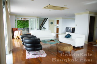 Duplex Penthouse for sale in Sathorn 422 sq.m. 4 bedrooms 3 bathrooms. Panoramic view and nice terrace.  Easy access to Saladaeng BTS & MRT.