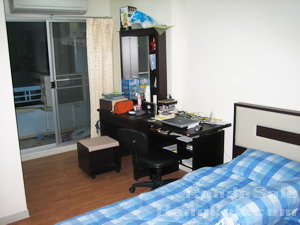 Condo for sale in Sukhumvit 77.  1 bedroom 56 sq.m. only 41Kbaht/sq.m. convenient location.