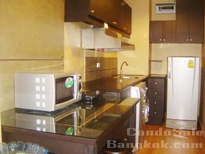 The Address Sukhmvit42 Boutique modern style in Lowrise and luxury building. Nicely furnished. 1 bedroom 45.60 sq.m.