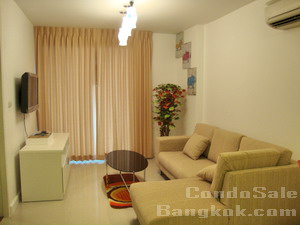 condo for sale in The Clover Thonglor 1 bedroom 44.90 sq.m. Fully furnished with kitchen, fridge, 
washing machine LCD TV, bathtub
