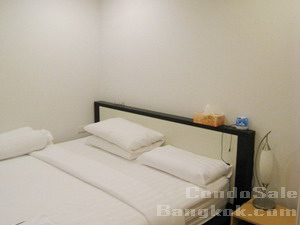 Condo for sale in Sukhumvit 77 (On-nuch) Convenient location. Nicely furnished. 2 bedrooms 56.35 sq.m. Easy access to expressway, On-nuch BTS