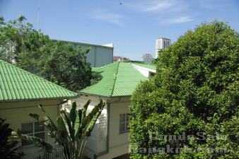 SUPER DEAL EVER !!! New condition Condo for sale in Bangkok Thonglor BTS. 1 bedroom 1 bathroom 50 sq.m. Good Value 8% yield.