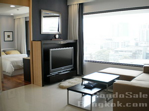 Condo for sale in Bangkok close to Lumpini MRT. Brand new 83 sq.m. 2 bedroom fully furnished. Nice view of the city