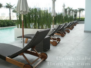 Condo for sale in Bangkok close to Lumpini MRT. Brand new 83 sq.m. 2 bedroom fully furnished. Nice view of the city