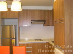 Cute 2 bedrooms for condo for sale for sale fully furnished. 62 sq.m. Easy access to Thonglor BTS