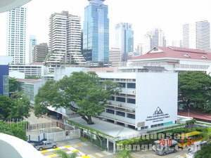 ขายคอนโดในสุขุมวิท 15 ใกล้โรงเรียนนานาชาติ 230 ตร.ม. 3 ห้องนอน ใกล้รถไฟฟ้า