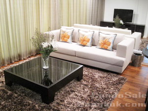 Condo for sale in Bangkok Sukhumvit 200 m to Nana BTS 1 bedroom 54.50 sq.m. Tastefully furnished