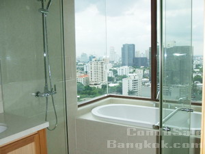 Brandnew condo for sale in The Emporio Place condo Sukhumvit 24. Facing south, Bright, Airy and High floor 108 sq.m. 2 bedrooms.