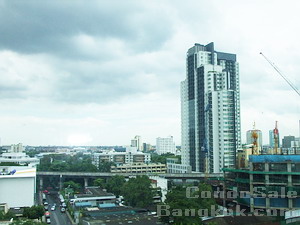 Duplex Penthouse for sale in Sukhumvit easy access to Ekamai BTS. 466 sq.m. Brandnew building. Still Bared shell. Huge terrace outdoor!