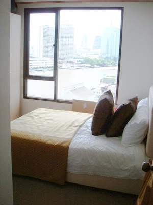 Condo for sale in Baan Chaopraya Riverside 96 sq.m. 2 bedrooms 2 bathrooms Partly furnished