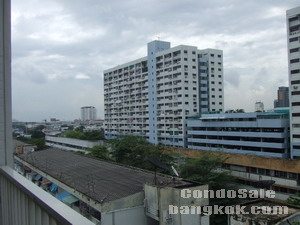 Condo for sale in Thonglor area of Bangkok 78.50 sq.m. 1 big bedroom fully furnished