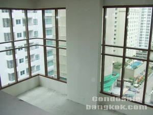 Bared Shell Brandnew condo for sale in Sukhumvit 24 The Emporio Place 145.27 sq.m.