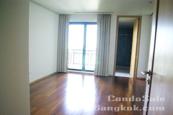 Exclusive 320 sq.m. 3 bedrooms 1 study condo for sale in Bangkok Sathorn area. Furnished. Fully equipped kitchen. Very private compound.