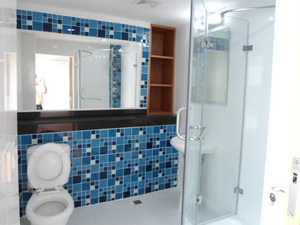 Condo for sale in Bangna area. Close to new extension BTS station and expressway. Brand new Partly furnished 2 bedrooms 2 bathroom 2 balconies. Nice view & Bright. Special layout. Only one in this project!