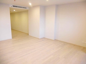 Brand new condo for sale in Thonglor area. Noble solo 67 sq.m. 1 bedroom unfurnished.