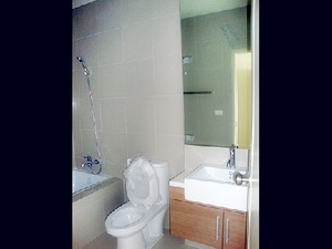 Brand new down payment sale at Noble Reveal. Good deal only 93,500 Baht/sq.m. One bedroom 54 sq.m. Only 200 m. to Ekamai BTS.