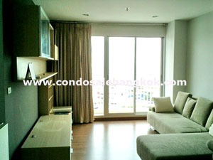 Nice decoration condo for sale in Bangkok Prakanong. 2 bedrooms 70 sq.m.
