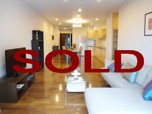 Condo for sale in Bangkok Sukhumvit Thonglor area. Spacious 108 sq.m. Fully furnished 2 bedrooms in prime residential area. Convenient location. Easy access to everthing. Fantastic View!