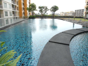 Condo for sale in Sukhumvit 101/1. Fully furnished 1 bedroom. Nice project with full facilites from TCCC developer. Easy access to BTS also Shuttle service to BTS is available.