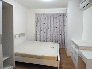 Condo for sale in Sukhumvit 101/1. Fully furnished 1 bedroom. Nice project with full facilites from TCCC developer. Easy access to BTS also Shuttle service to BTS is available.