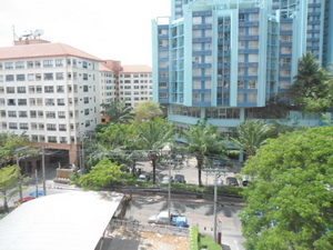 Sale at loss one bedroom condo in Sathorn area. 49 sq.m. 7th floor. Easy access to many places such as central rama3, expressway, 10 minutes to Sukhumvit.
