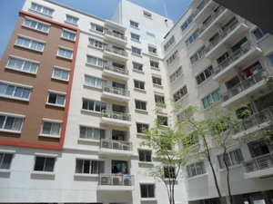Sale at loss one bedroom condo in Sathorn area. 49 sq.m. 7th floor. Easy access to many places such as central rama3, expressway, 10 minutes to Sukhumvit.