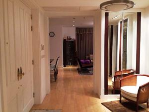 Condo for sale in Bangkok Ploenchit area. Athenee Residence 189 sq.m. 2 bedrroms (origonal 3 bedrooms) High floor. Upscale living area of Bangkok.