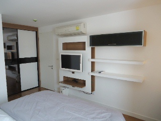 Fully furnished Condominium for sale in Bangkok Thonglor area. Prime residential zone. Fully furnished 2 bedrooms for sale on Thonglor.