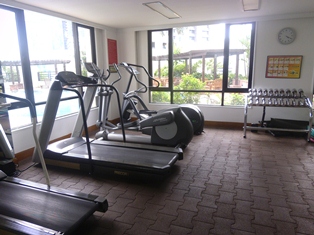 Full facilities compound in Sathorn. Active location. Condo for sale in Sathorn with nice pool view and unblocked view. Homy and comfortable living. 94 sq.m. 2 bedrooms