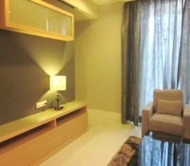 Luxury Condo for sale in Bangkok Thailand Sukhumvit area. Fully furnished, 2 bedrooms (Conner unit) 85 sq.m. at 