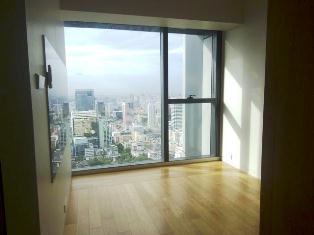 Modern style building Sigaporean development. 197 sq.m. Fully furnished 3 bedrooms for sale 